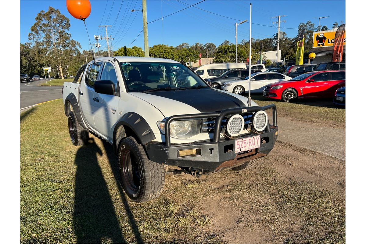 2011 Mitsubishi Triton GL-R MN 4X4