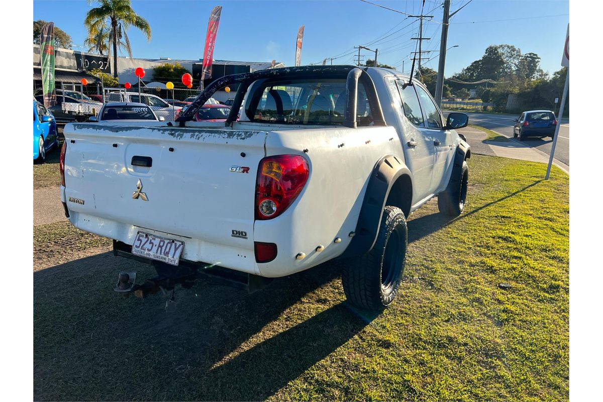 2011 Mitsubishi Triton GL-R MN 4X4