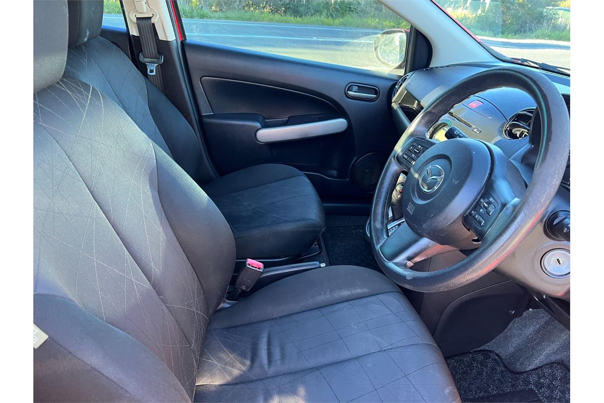 2013 Mazda 2 Neo Sport DE Series 2