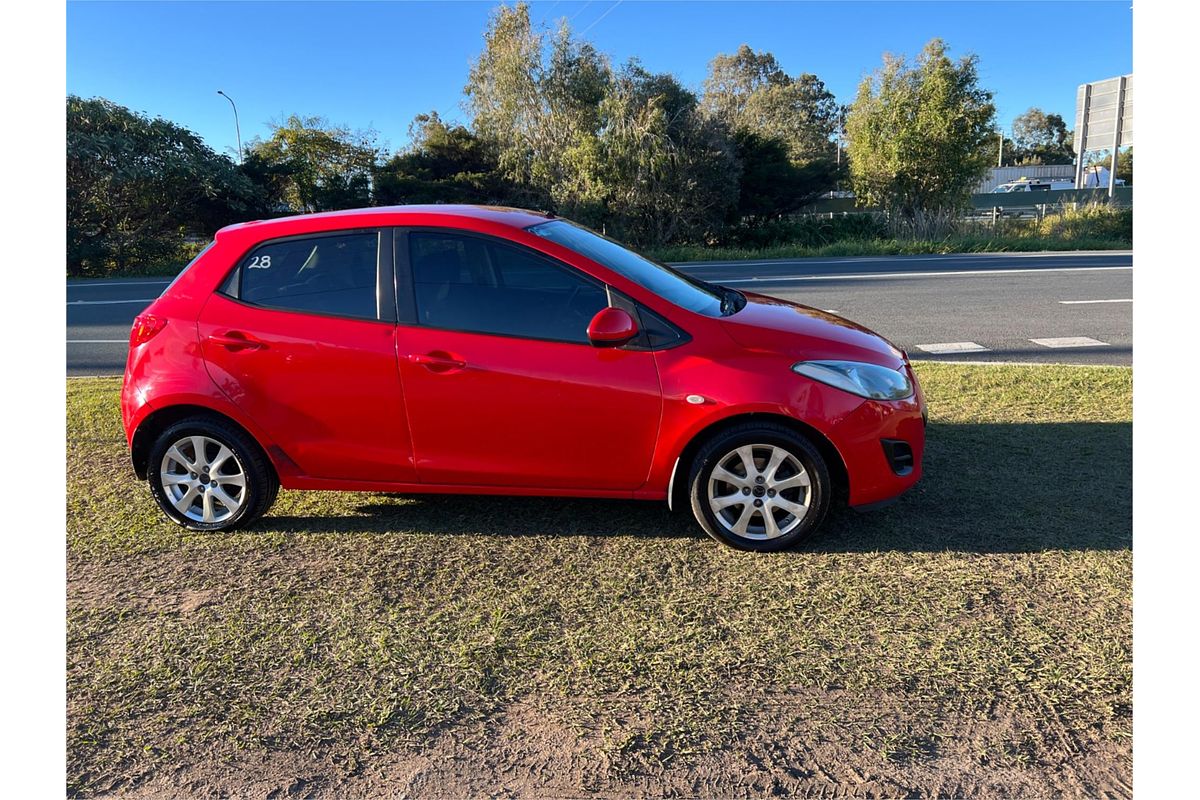 2013 Mazda 2 Neo Sport DE Series 2