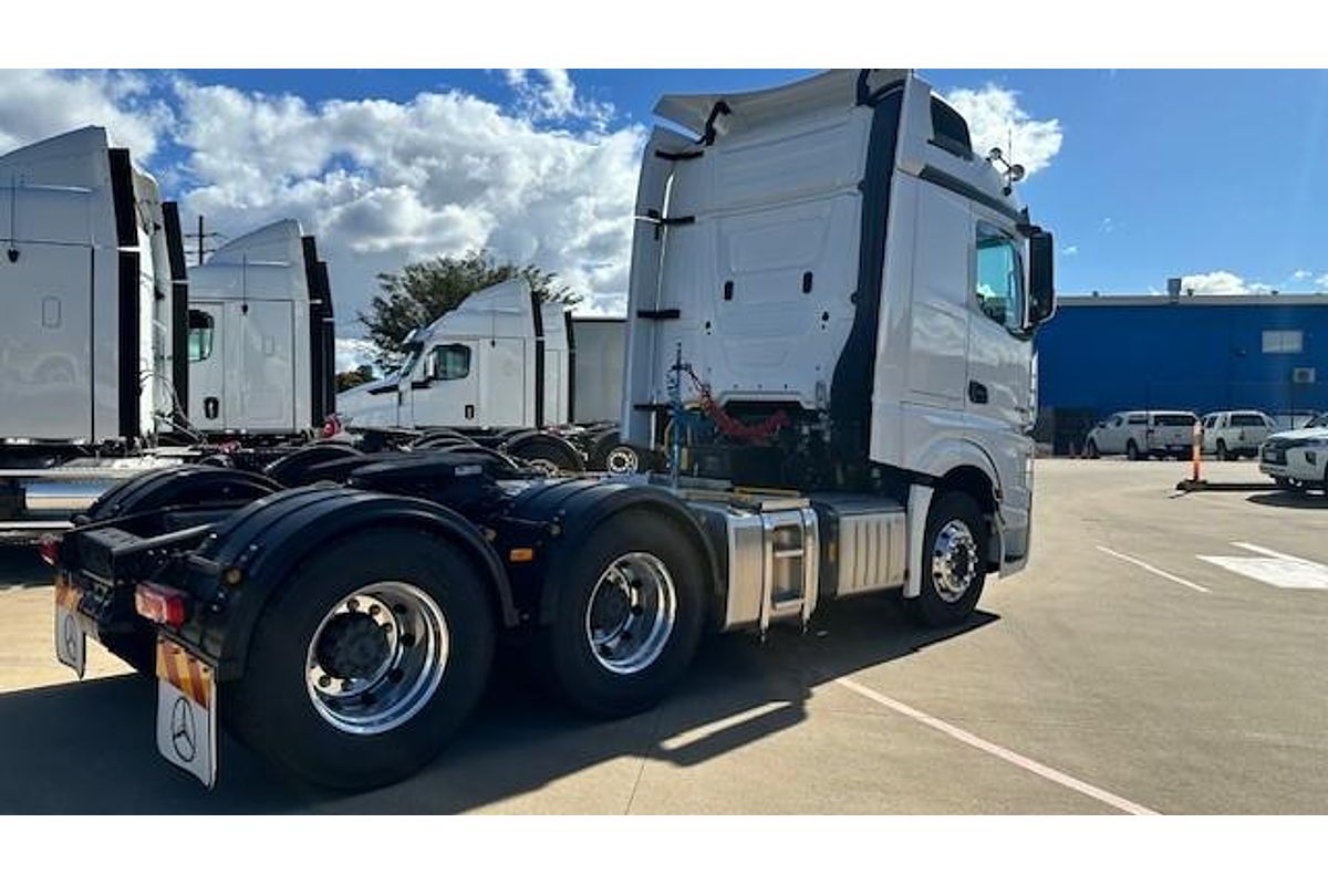 2024 Mercedes-Benz Actros 2658