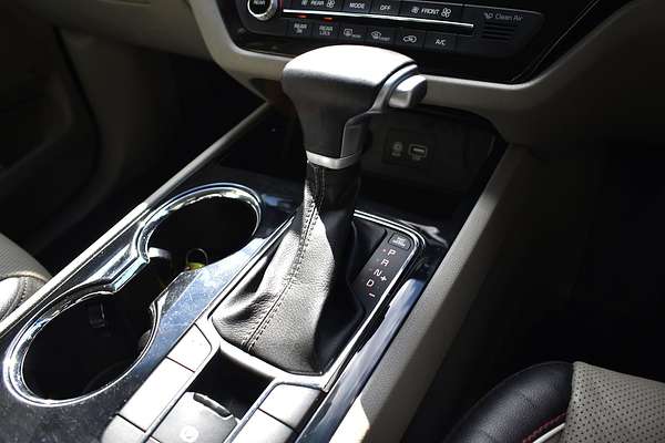2020 Kia Carnival SLi YP