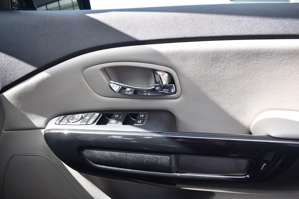 2020 Kia Carnival SLi YP
