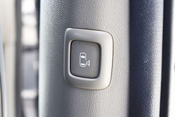 2020 Kia Carnival SLi YP