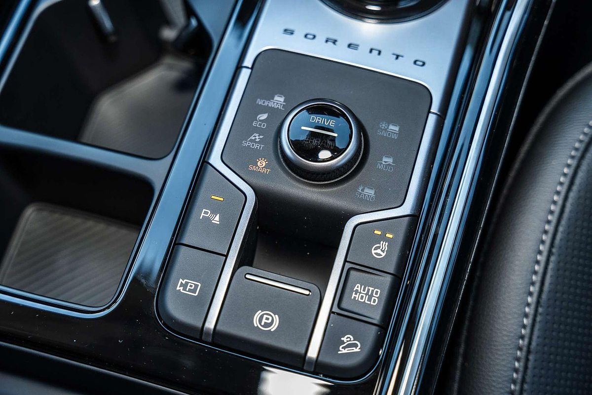 2025 Kia Sorento Sport+ MQ4 PE