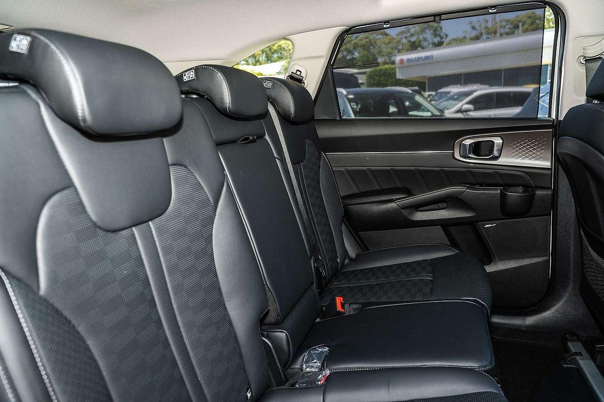 2025 Kia Sorento Sport+ MQ4 PE