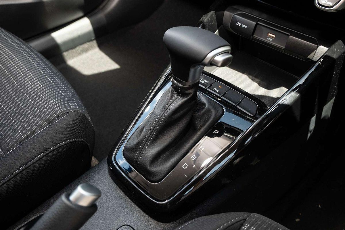 2025 Kia Stonic Sport YB
