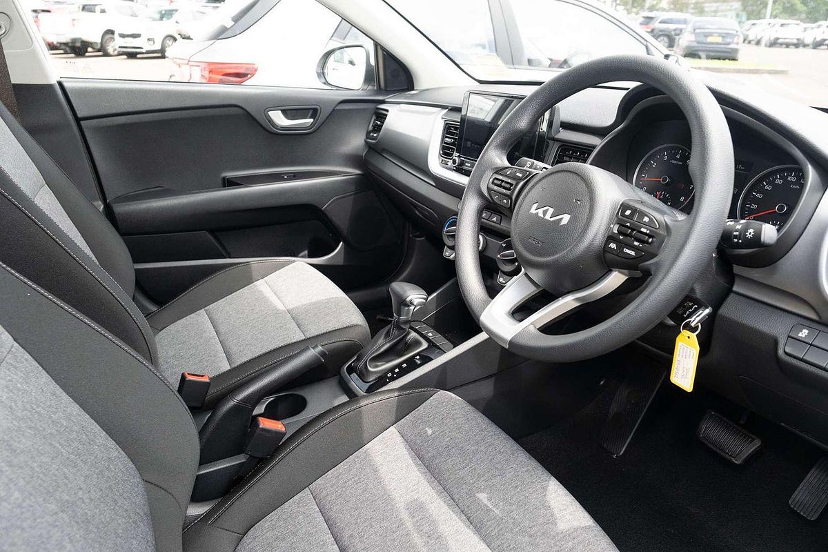 2025 Kia Stonic S YB
