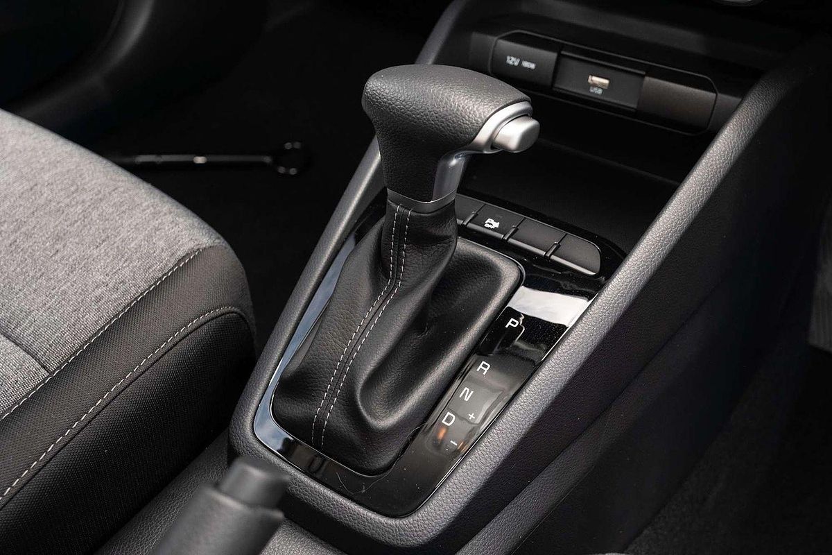 2025 Kia Stonic S YB