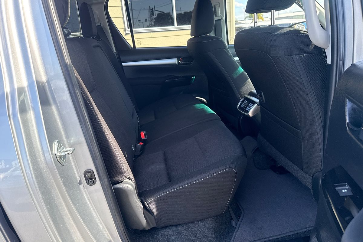 2019 Toyota Hilux SR5 GUN126R 4X4