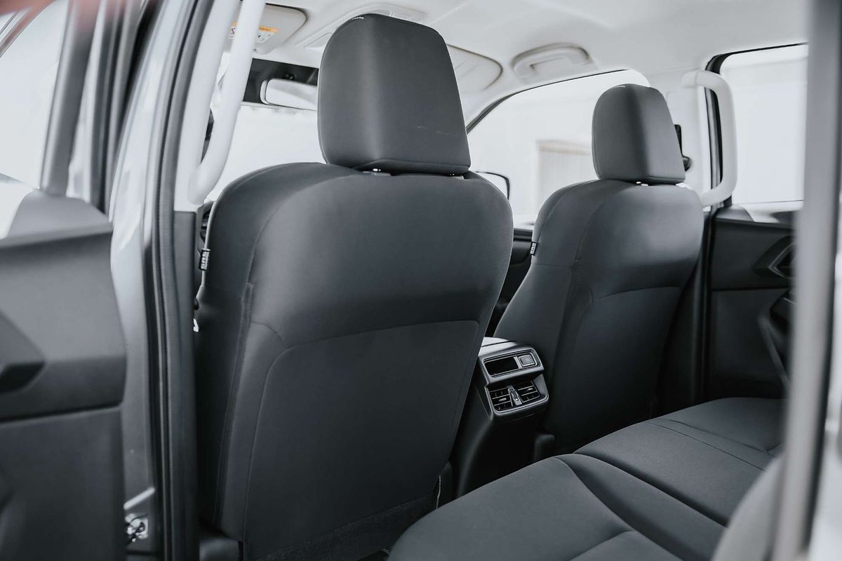 2025 Isuzu D-MAX SX 4X4