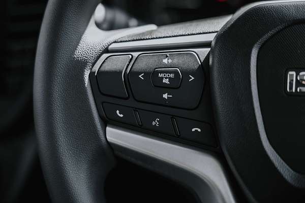 2025 Isuzu D-MAX SX 4X4