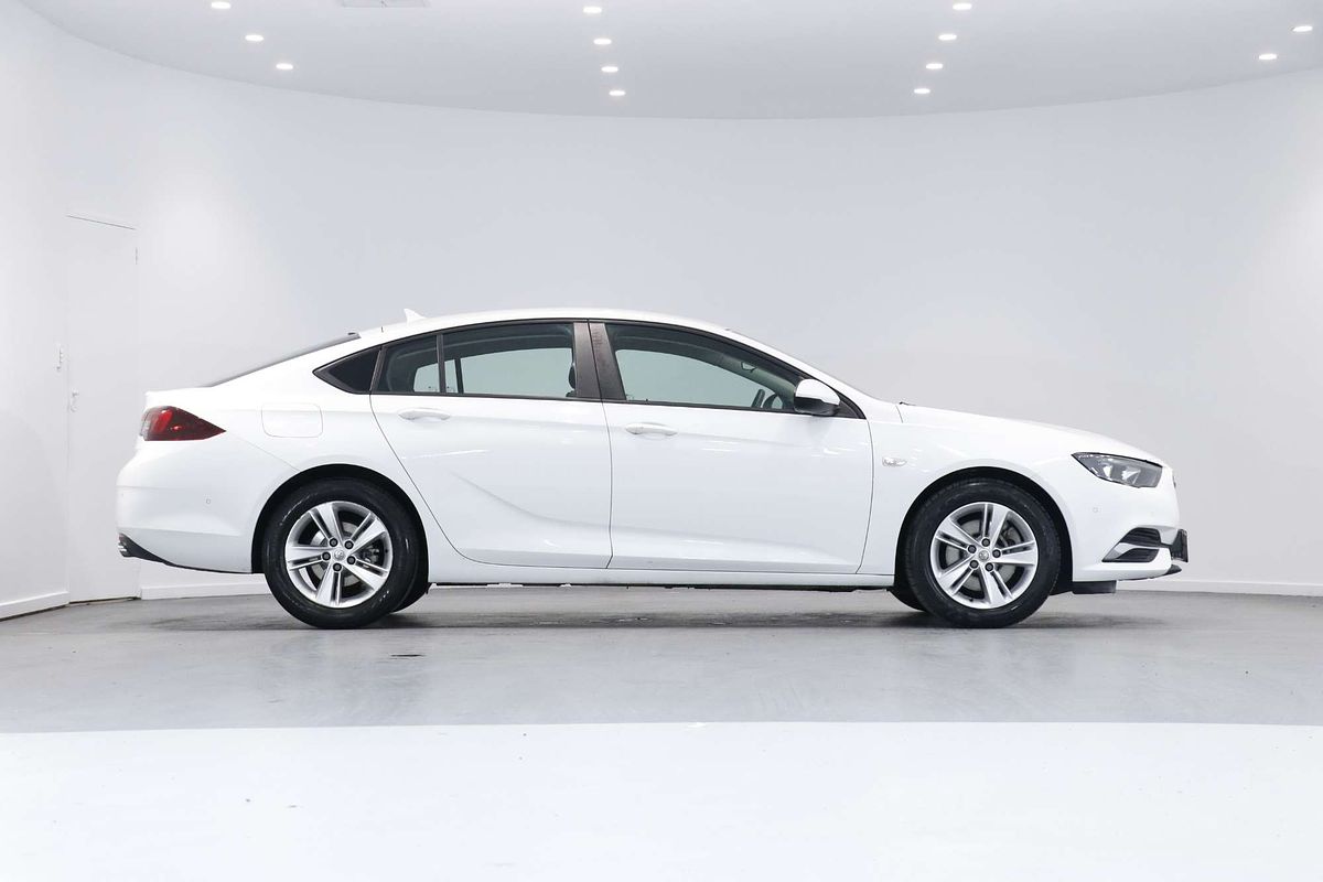 2020 Holden Commodore LT ZB