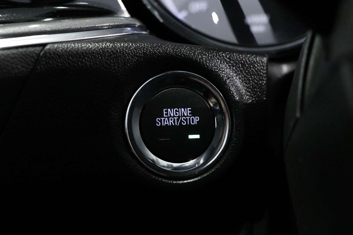 2020 Holden Commodore LT ZB