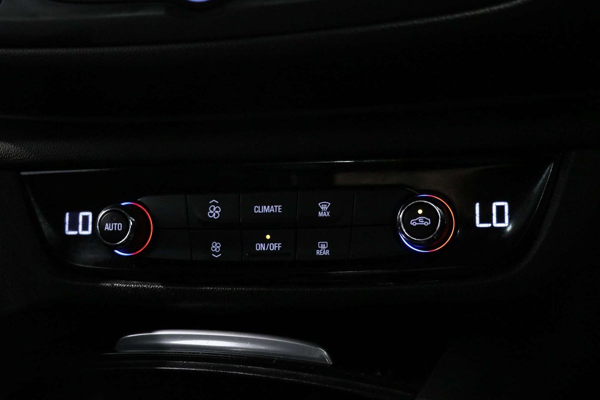 2020 Holden Commodore LT ZB