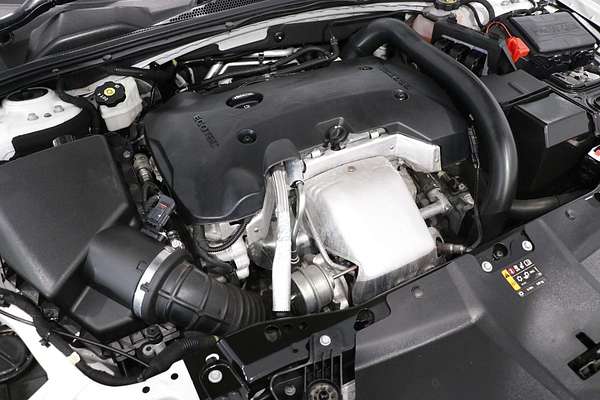 2020 Holden Commodore LT ZB