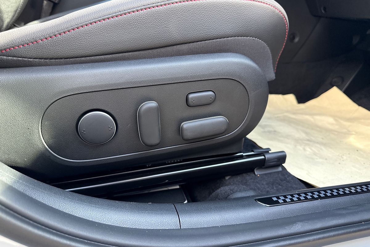 2025 Hyundai Kona Hybrid Premium N Line SX2.V3