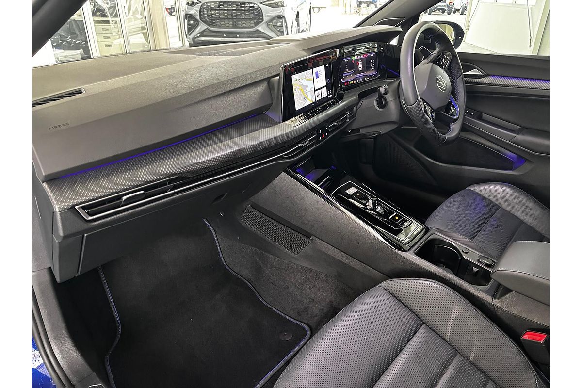 2022 Volkswagen Golf GTI 8
