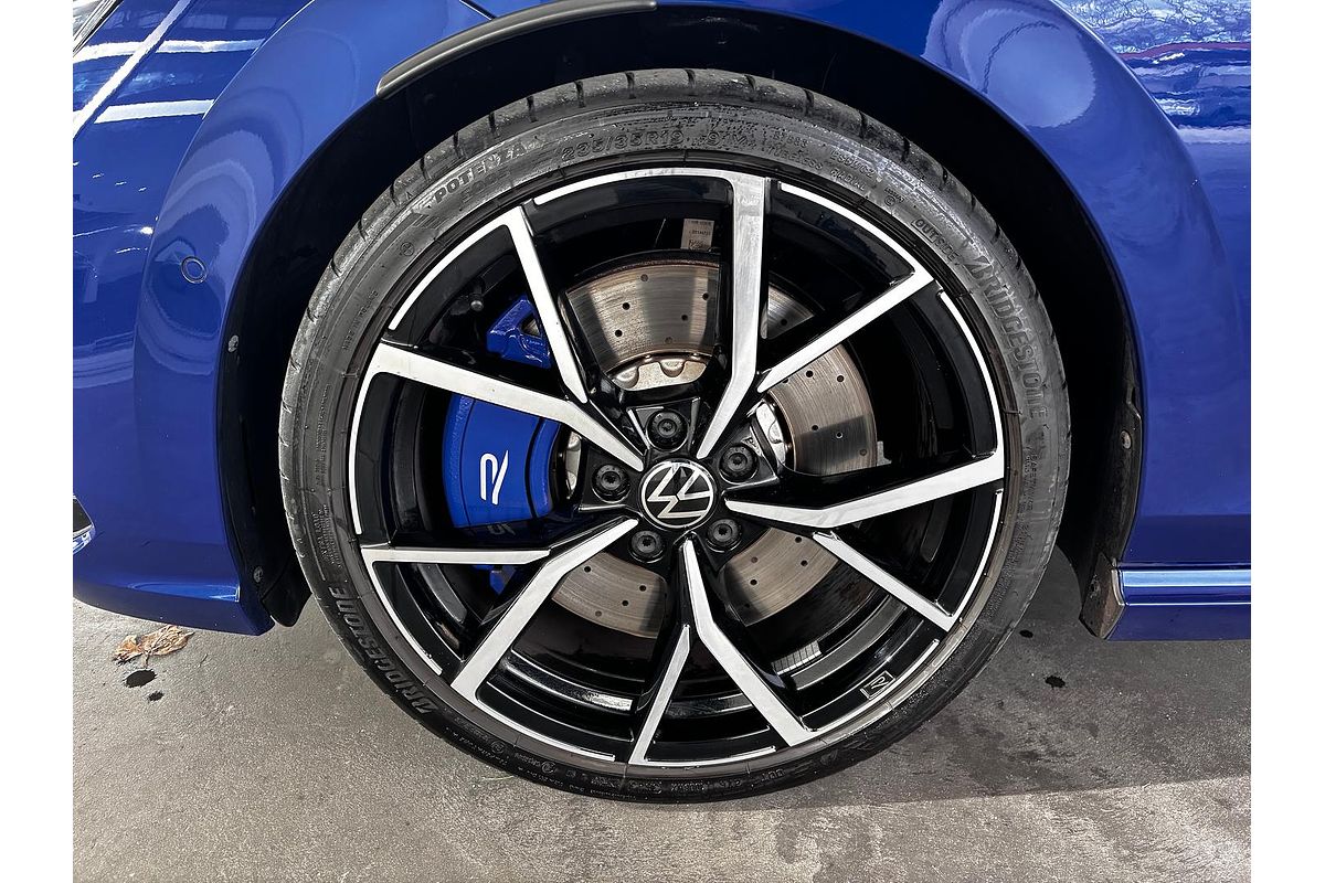 2022 Volkswagen Golf GTI 8