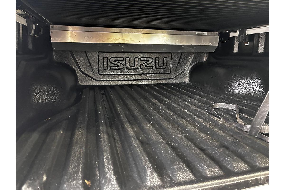 2023 Isuzu D-MAX X-TERRAIN 4X4