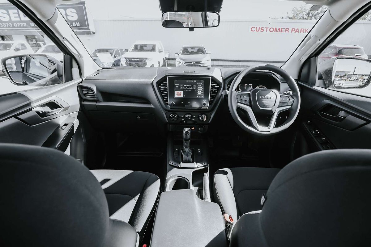 2025 Isuzu D-MAX SX 4X4