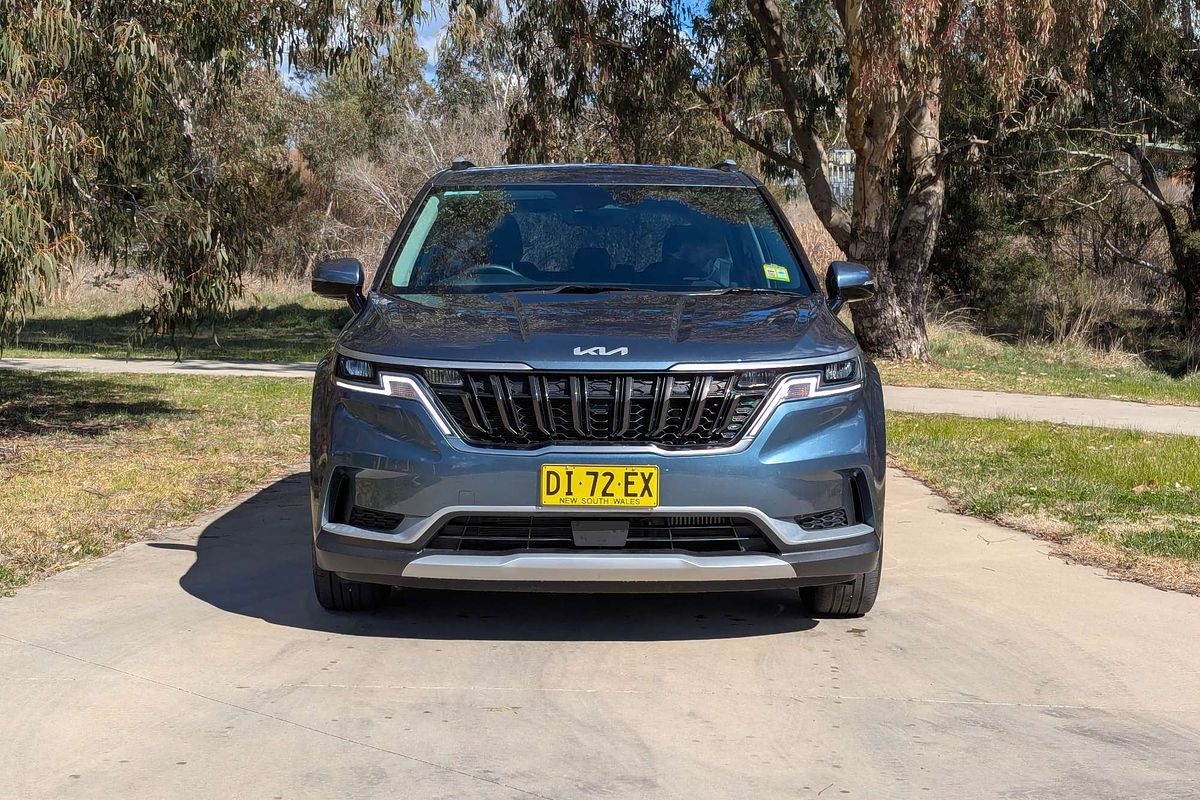 2023 Kia Carnival S KA4