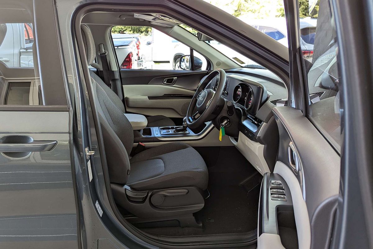 2023 Kia Carnival S KA4