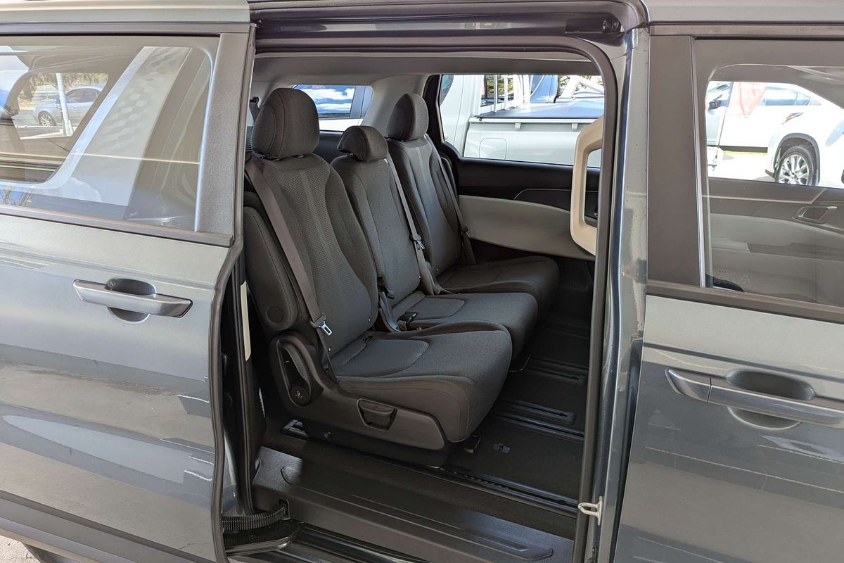 2023 Kia Carnival S KA4