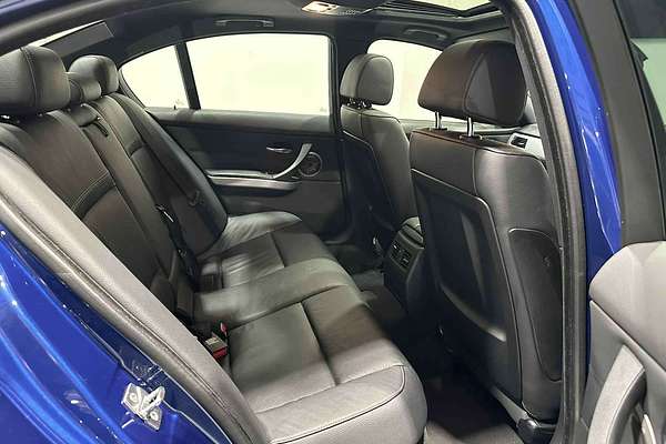 2010 BMW 3 Series 335i M Sport E90