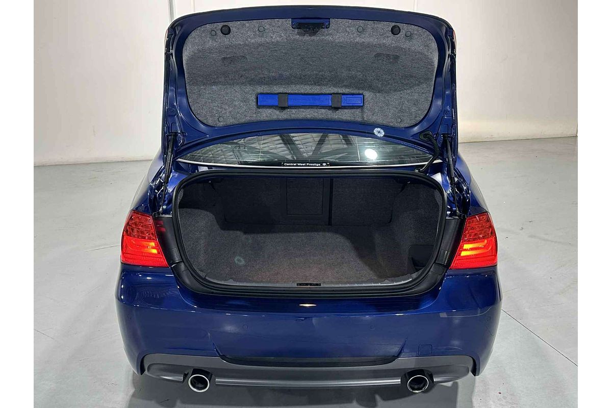 2010 BMW 3 Series 335i M Sport E90