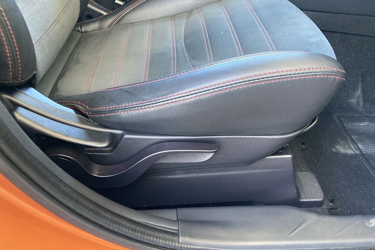 2019 Mitsubishi ASX GSR XD