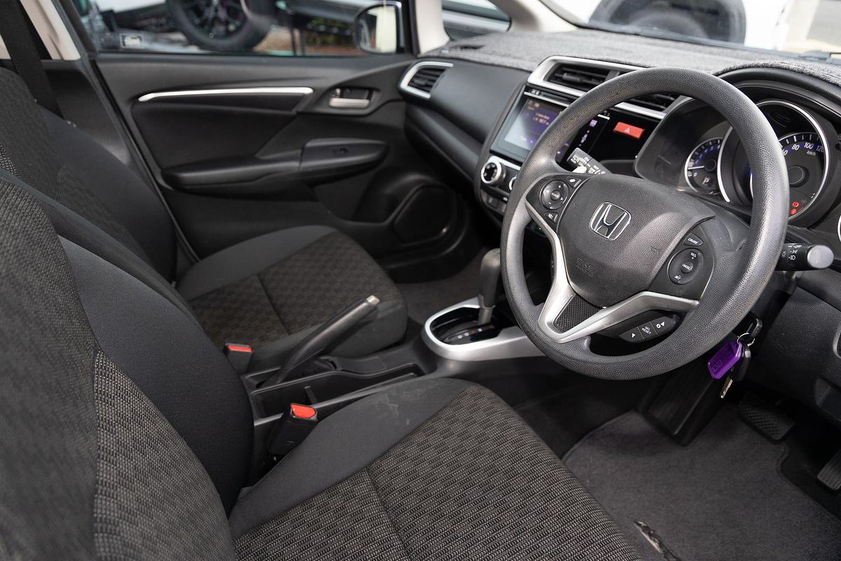 2015 Honda Jazz VTi GF
