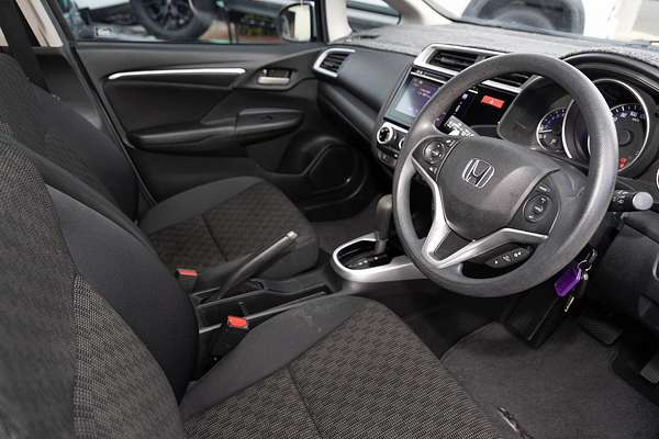 2015 Honda Jazz VTi GF