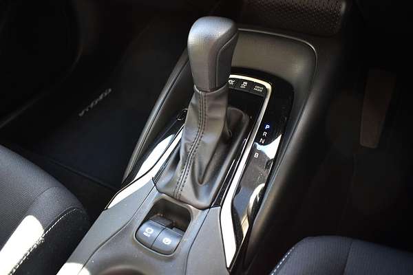 2025 Toyota Corolla Ascent Sport Hybrid ZWE219R