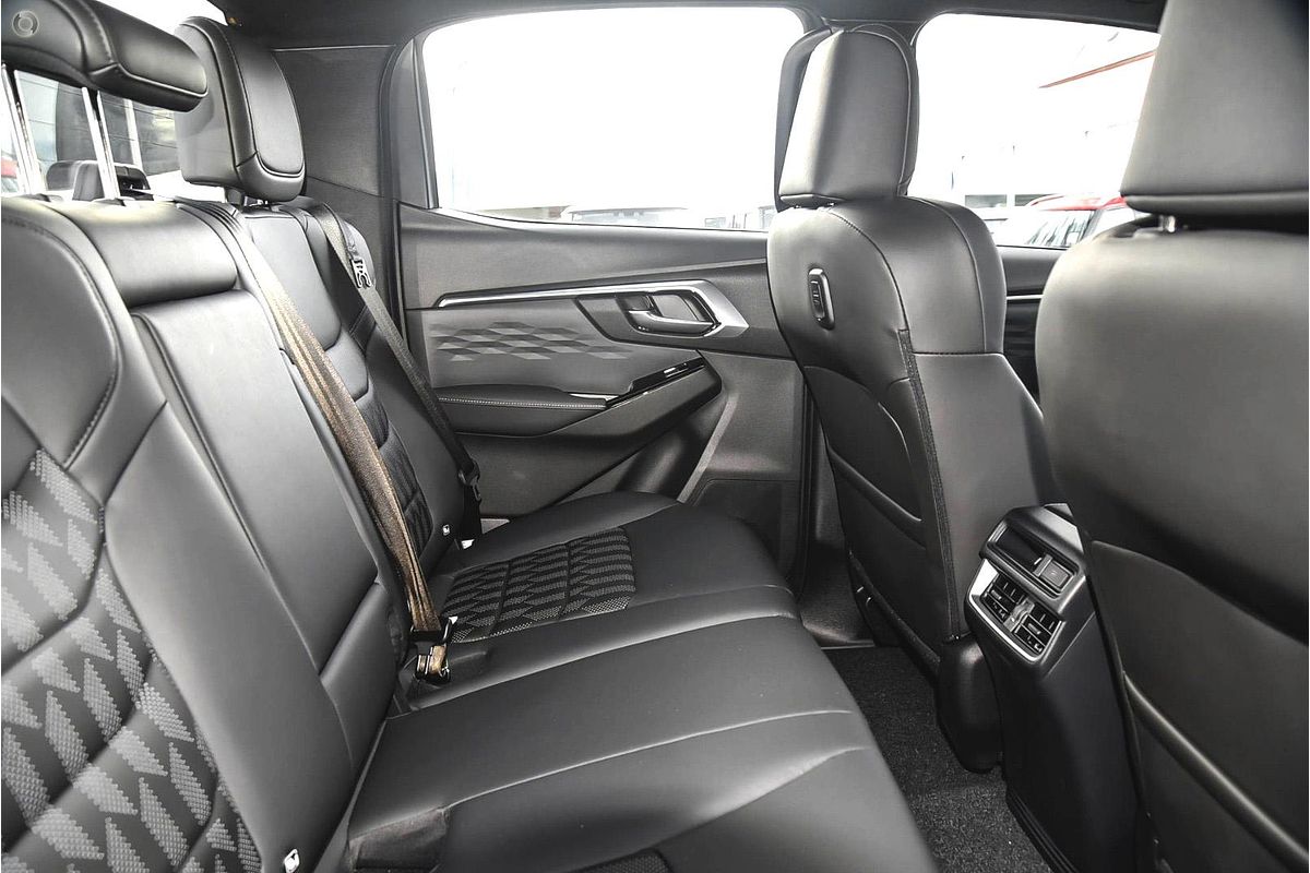 2025 Isuzu D-MAX LS-U+ 4X4