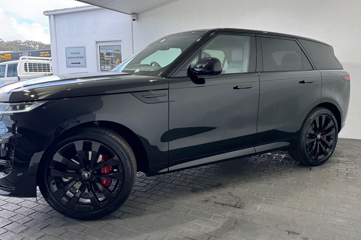 2025 Land Rover Range Rover Sport D250 Dynamic SE L461