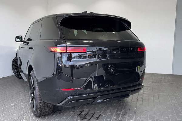 2025 Land Rover Range Rover Sport D250 Dynamic SE L461