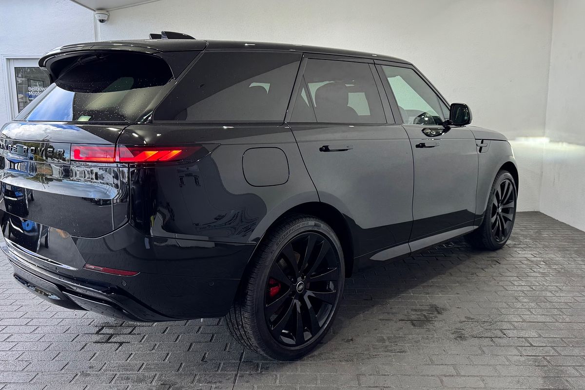 2025 Land Rover Range Rover Sport D250 Dynamic SE L461