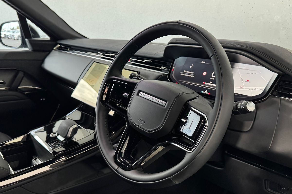 2025 Land Rover Range Rover Sport D250 Dynamic SE L461