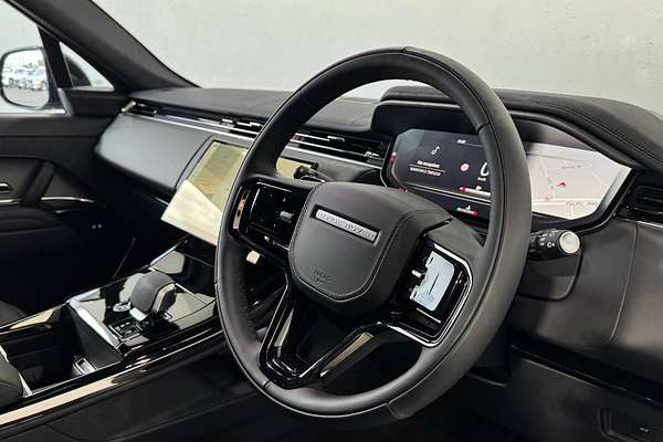 2025 Land Rover Range Rover Sport D250 Dynamic SE L461