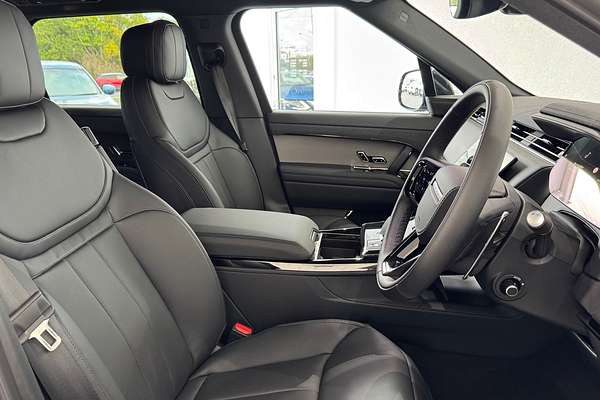2025 Land Rover Range Rover Sport D250 Dynamic SE L461