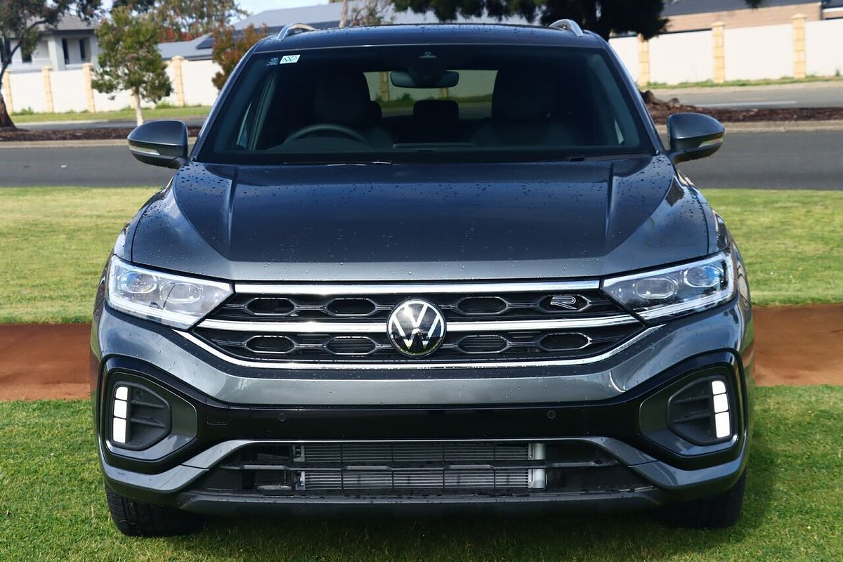 2025 Volkswagen T-Roc 140TSI R-Line D11