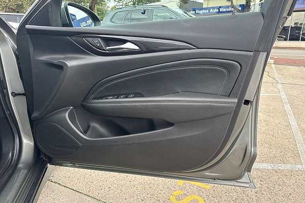 2018 Holden Commodore RS ZB