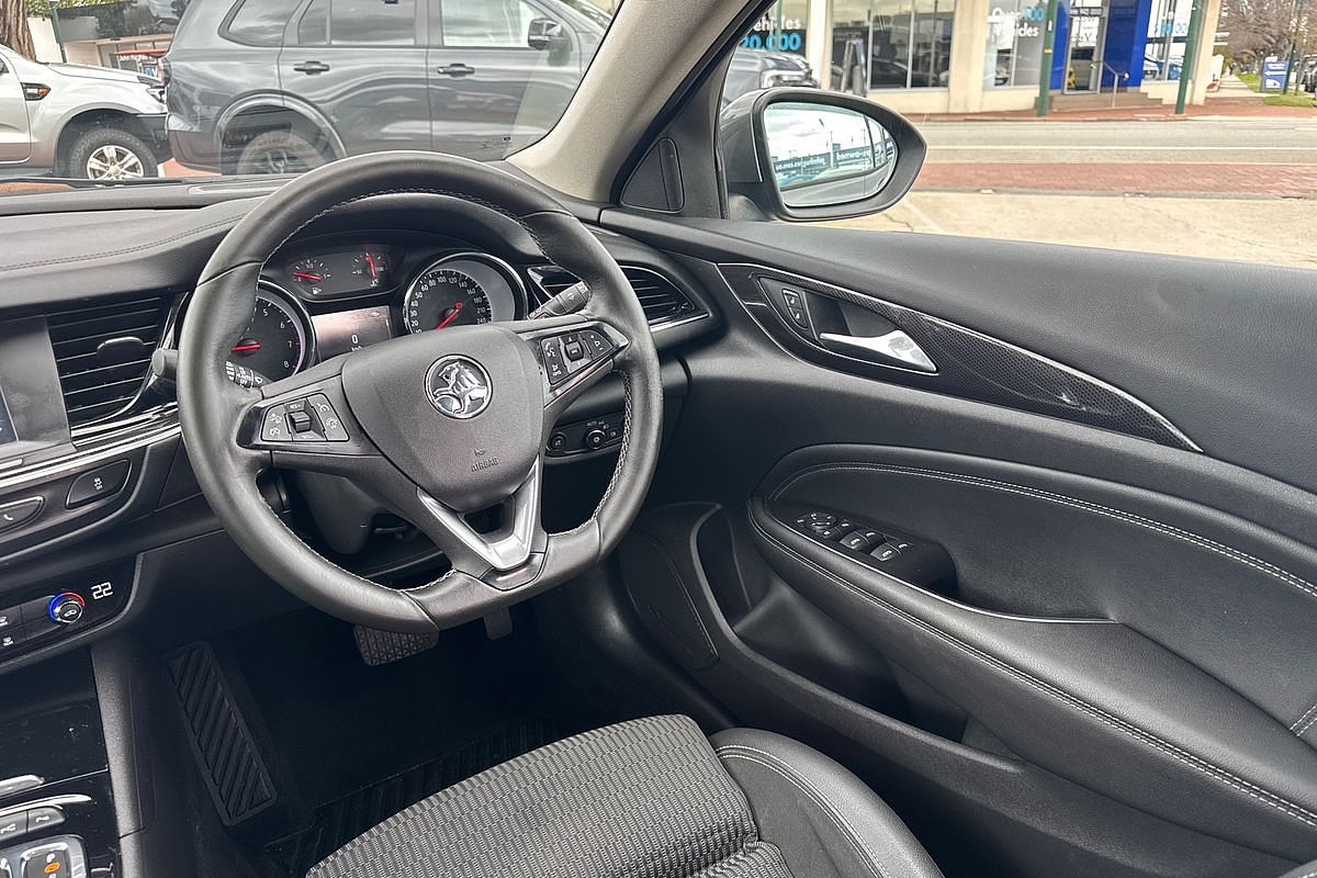 2018 Holden Commodore RS ZB