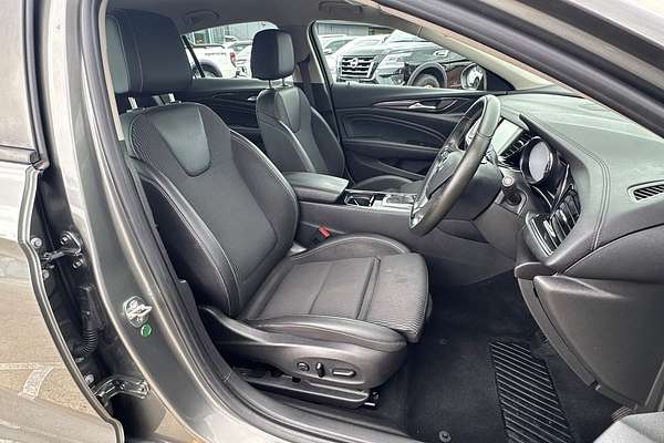 2018 Holden Commodore RS ZB