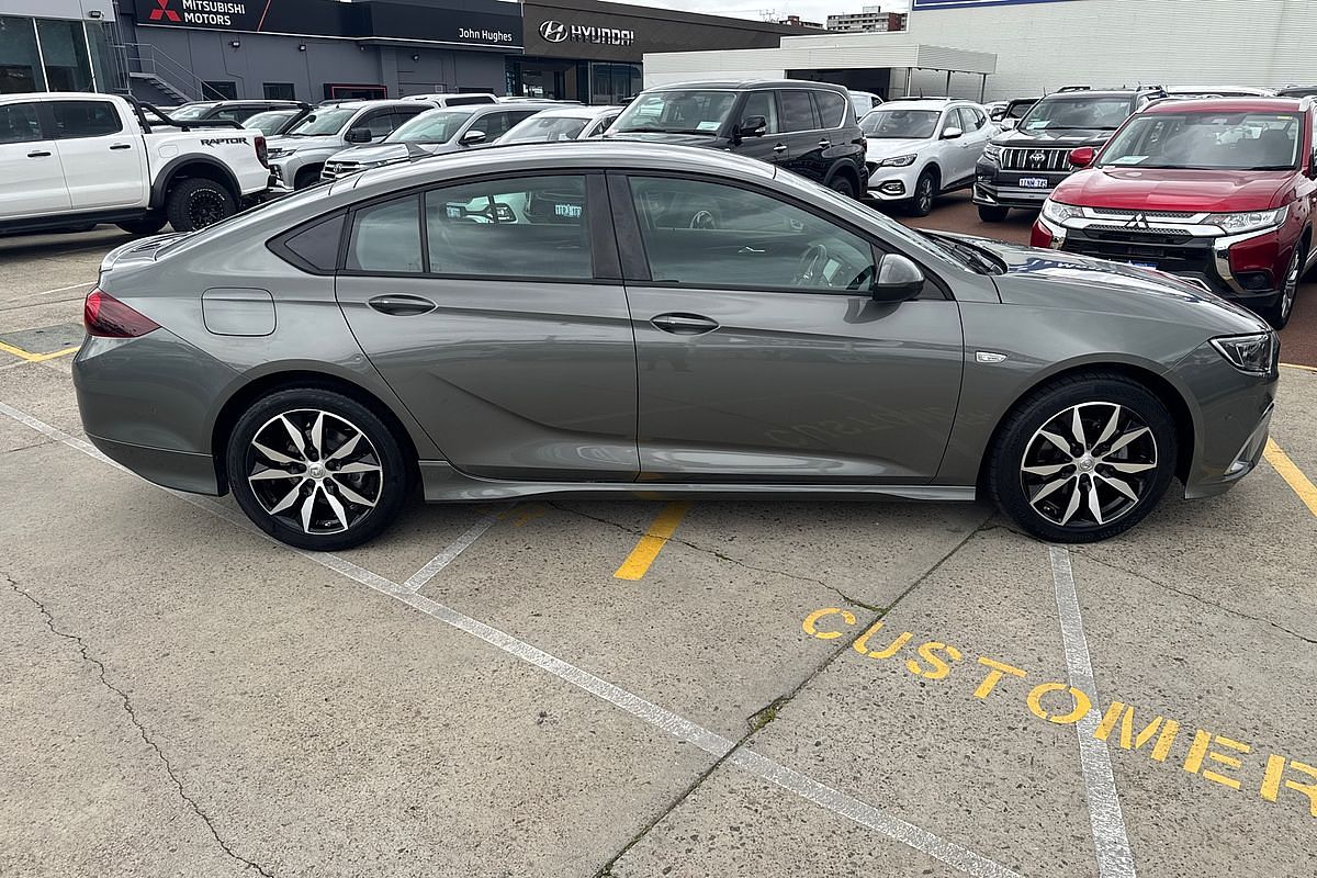 2018 Holden Commodore RS ZB