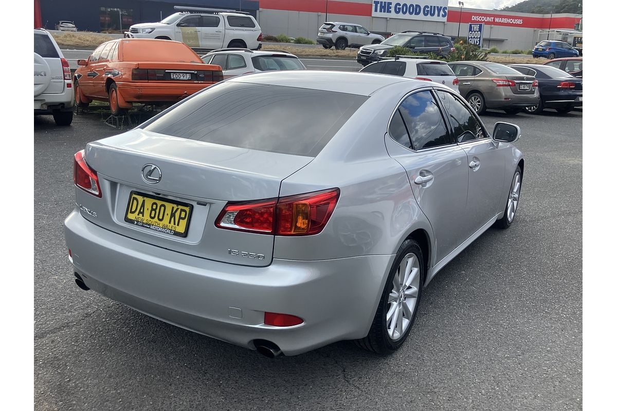 2009 Lexus IS Prestige GSE20R 09 Upgrade