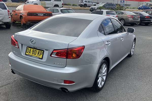 2009 Lexus IS Prestige GSE20R 09 Upgrade