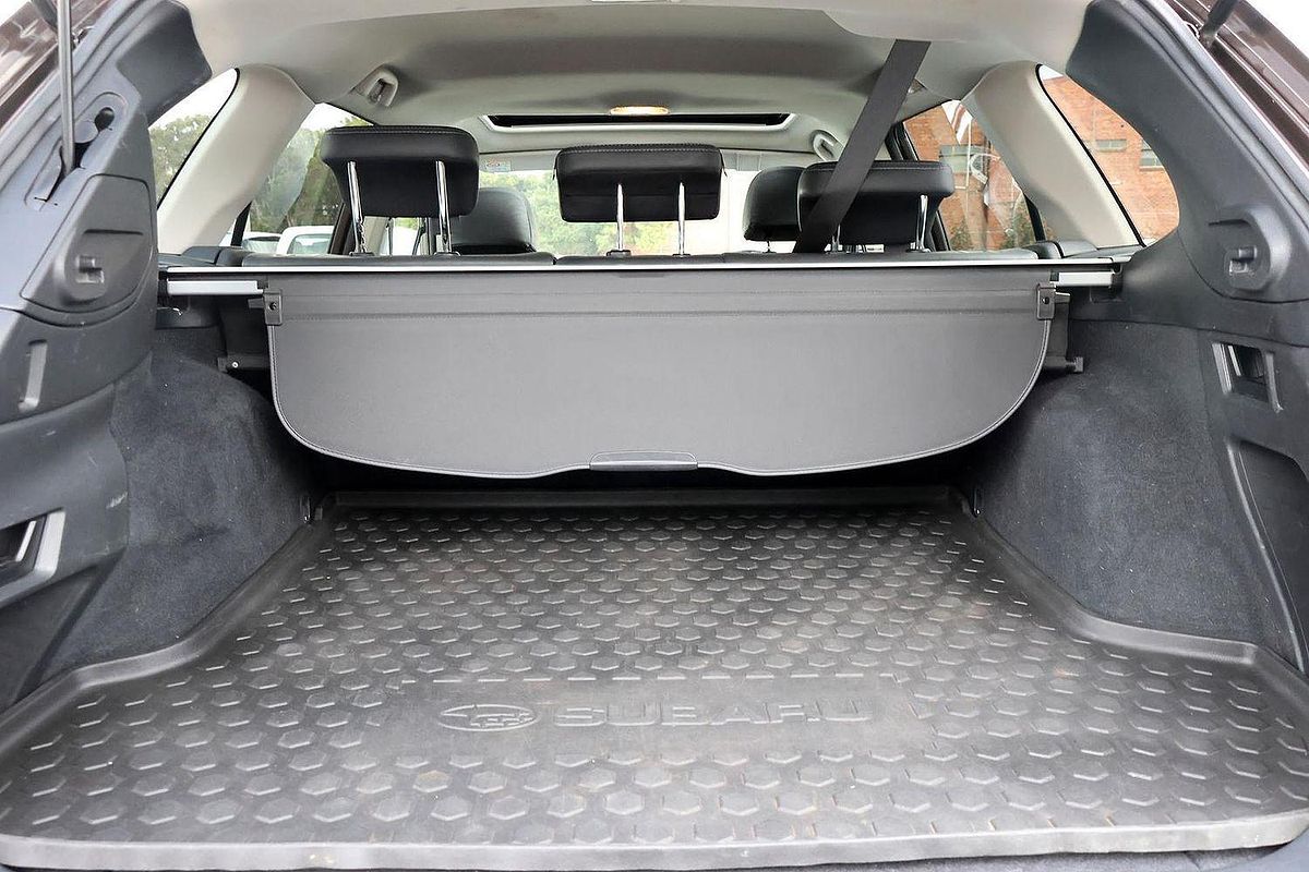 2017 Subaru Outback 2.5i Premium 5GEN