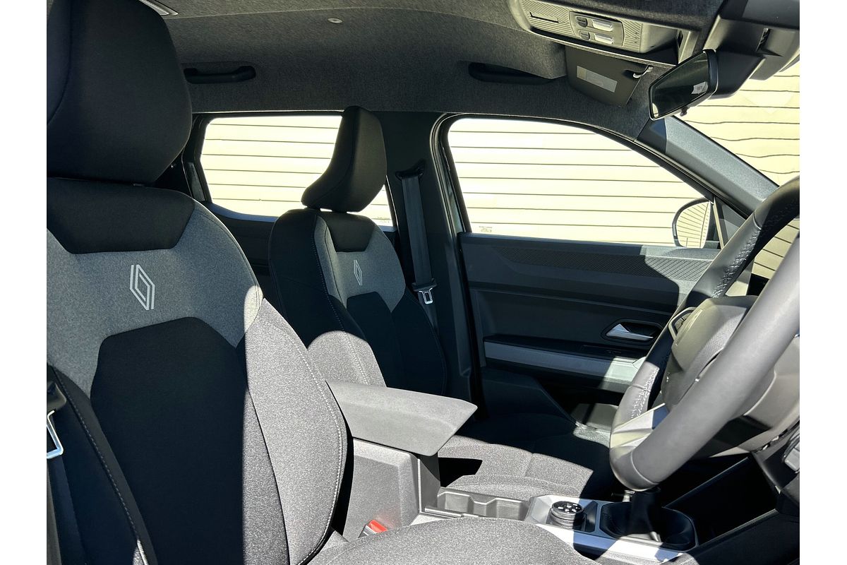2025 Renault Duster Evolution X1311